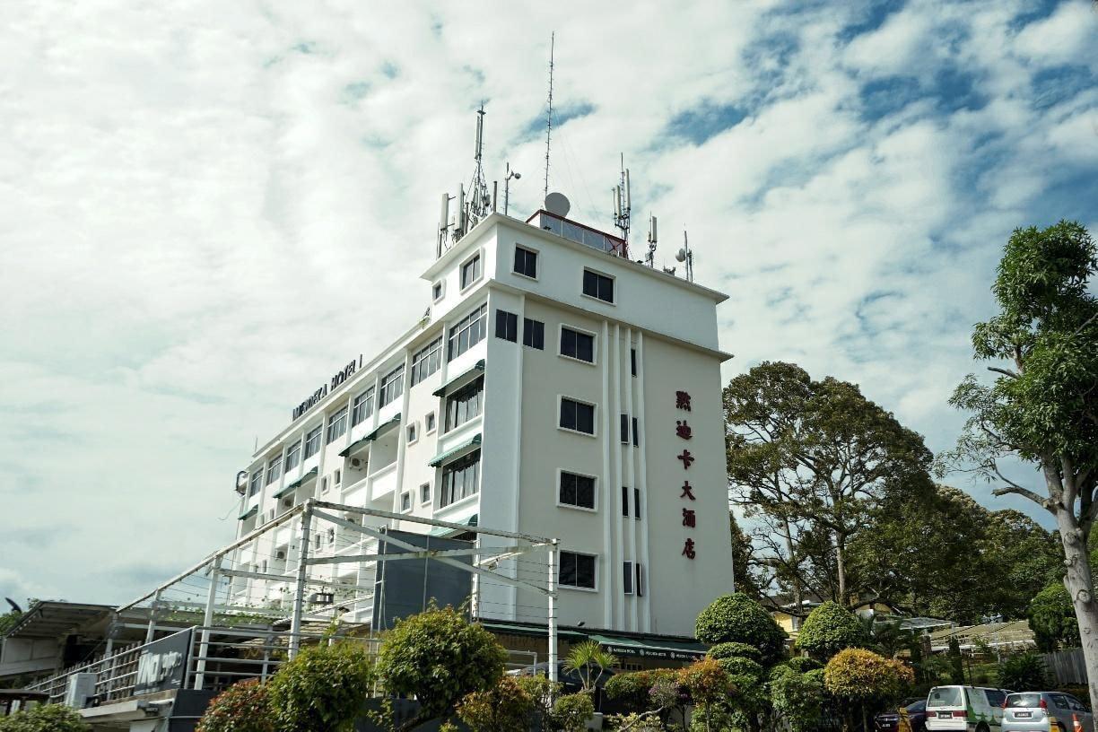 Merdeka Hotel Κλουάνγκ Εξωτερικό φωτογραφία