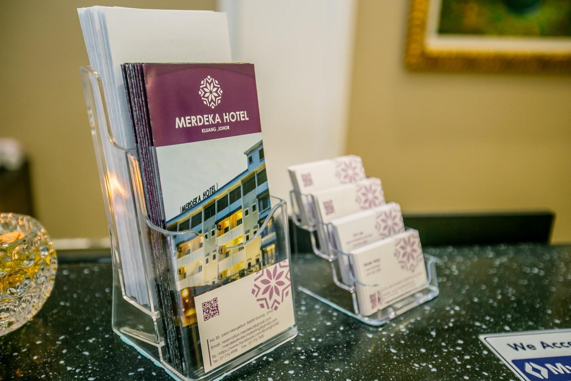Merdeka Hotel Κλουάνγκ Εξωτερικό φωτογραφία